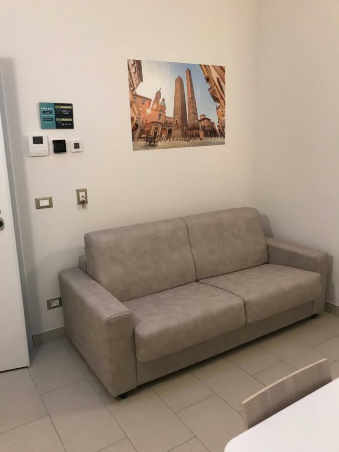 Time Out Aparthotel Casalecchio Di Reno Exteriör bild
